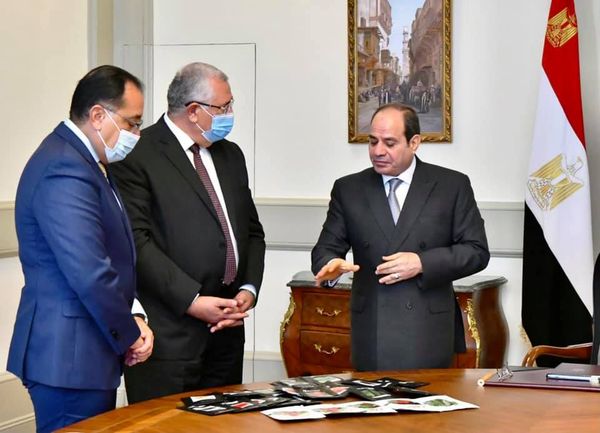 بالصور.. الرئيس السيسي يوجه بالتوسع في مشروع إنتاج البذور محلياً في مصر