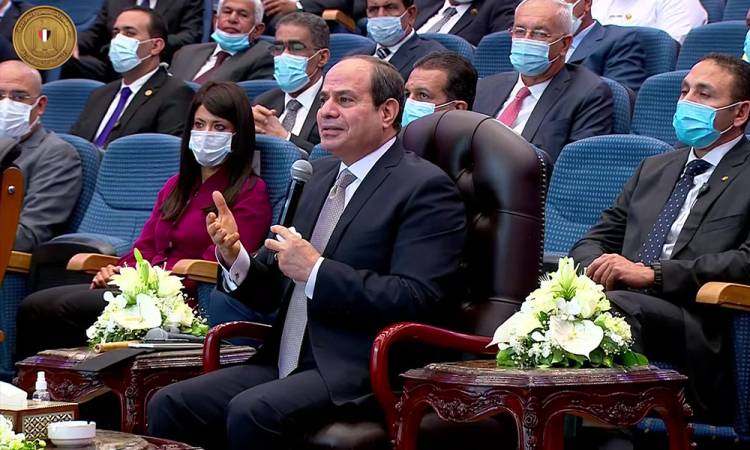 السيسي : نسير في مسار مختلف يهدف لامتلاك مقومات اقتصادية حقيقة والاستفادة من الموقع الجغرافي