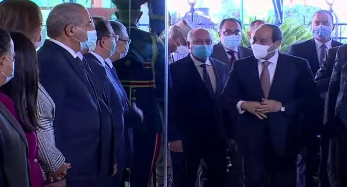 الرئيس السيسي يصل إلى ميناء الإسكندرية لمتابعة تطوير مرافقه