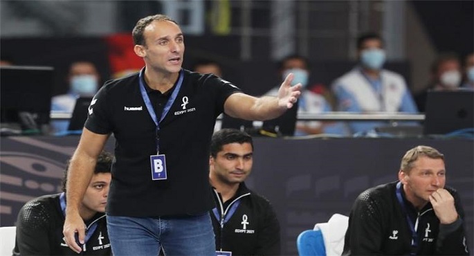 مجلس إدارة اتحاد اليد يجتمع اليوم مع باروندو لتحديد مصيره مع الفراعنة