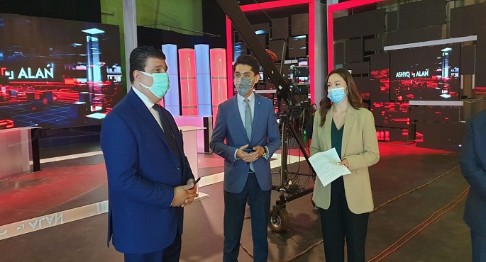 بالصور.. حسين زين يشارك بمنتدى الإعلام الأورو اسيوى بكازاخستان