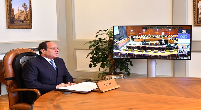 بالصور.. الرئيس السيسي في اجتماع دولي حول المناخ يؤكد أهمية تحمل الدول المتقدمة لمسئولياتها في خفض الانبعاثات