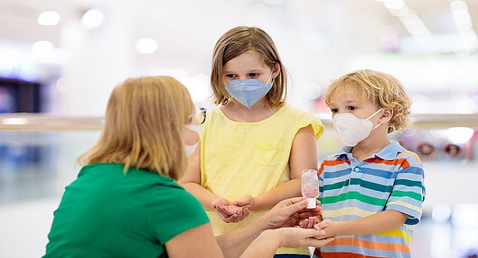 تقرير أمريكي: عدم ارتداء الطلاب للكمامات يزيد خطر الإصابة بكورونا بأكثر من 3 أضعاف