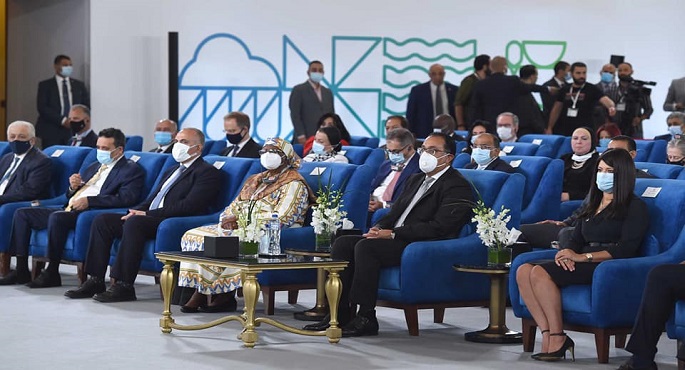 بالصور .. نيابة عن الرئيس السيسى .. رئيس الوزراء يشهد افتتاح النسخة الأولى من منتدى مصر للتعاون الدولي والتمويل الإنمائي