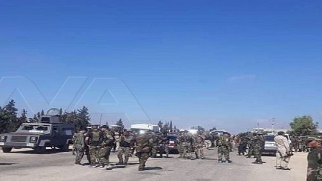 الجيش السوري يدخل مدينة درعا البلد ويبدأ بتثبيت نقاط تفتيش وتمشيط المنطقة