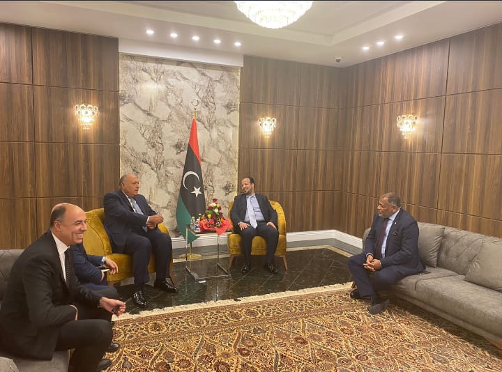 بالصور..خلال زيارته لطرابلس  ..شكرى يلتقي الدبيبة ونائبي رئيس المجلس الرئاسي الليبي وعدداً من نظرائه