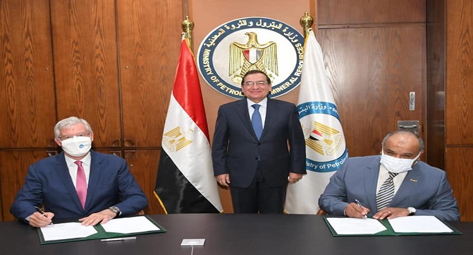 بالصور.. وزير البترول يشهد توقيع مذكرة تفاهم بين انبى وتكنيب الإيطالية في مجال تحول الطاقة