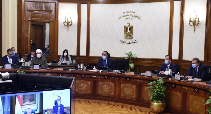مجلس الوزراء يبدأ اجتماعه الأسبوعي لبحث عدد من الملفات السياسية والاقتصادية