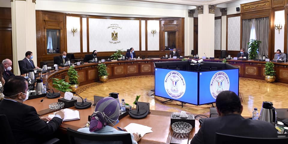 بالصور.. مدبولي يتابع تنفيذ التكليفات الرئاسية بالالتزام بالمعايير الأوروبية في السلع والمنتجات المستوردة