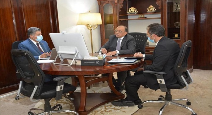 بالصور.. وزيرا البيئة والتنمية المحلية يناقشان التقرير المشترك لآخر مستجدات منظومة عقود التشغيل للمخلفات بالقاهرة