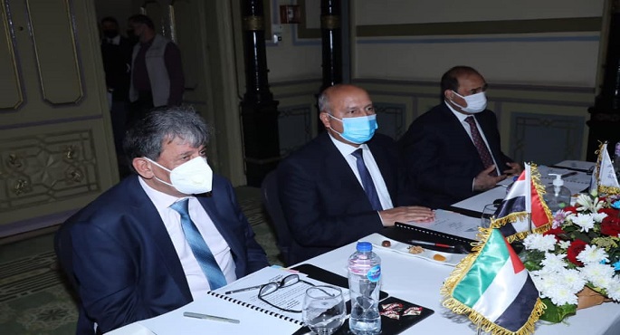 بالصور..وزير النقل يترأس اجتماع الجمعية العمومية رقم 77 لشركة الجسر العربي للملاحة
