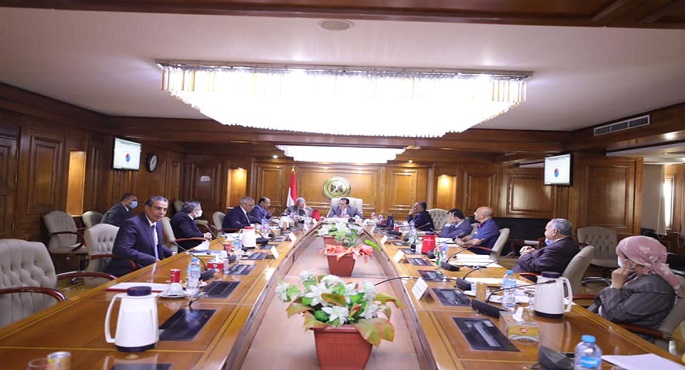 بالصور.. وزير التعليم العالي يترأس اجتماع مجلس إدارة صندوق رعاية المبتكرين والنوابغ