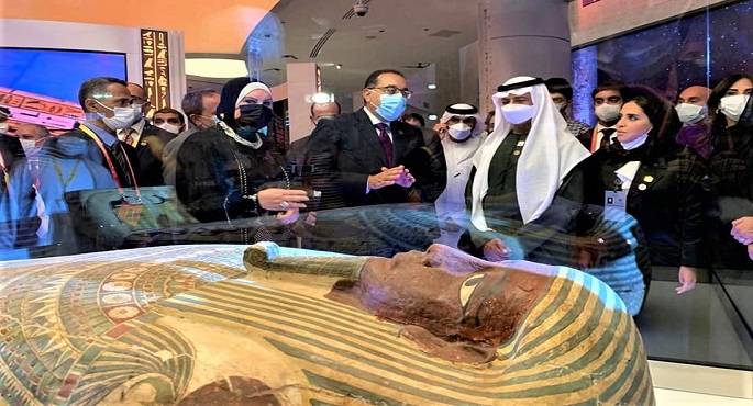 بالصور.. رئيس الوزراء يتفقد الجناح المصري المشارك في معرض “إكسبو 2020 دبي”