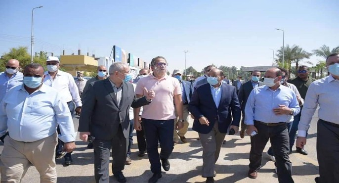 بالصور.. وزيرا التنمية المحلية والسياحة والآثار يتفقدان مشروعات إحياء ” طريق الكباش”