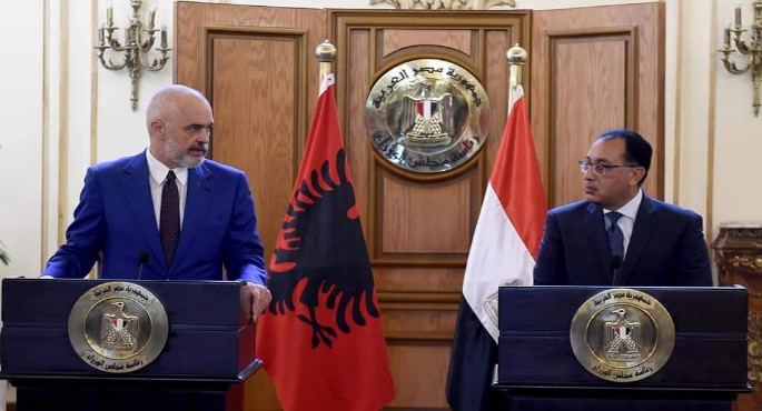 بالصور.. رئيسا الوزراء المصري والألباني يعقدان مؤتمرا صحفيا عقب جلسة مشاورات موسعة