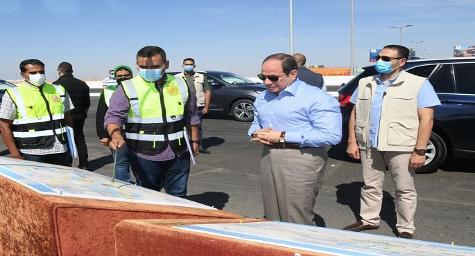 بالفيديو والصور .. الرئيس السيسي يتفقد أعمال تطوير الطرق والمحاور الجديدة بالقاهرة الكبرى