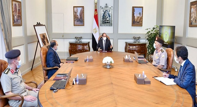 الرئيس السيسي يتابع الموقف التنفيذي لعدد من المشروعات الإنشائية على مستوى الجمهورية