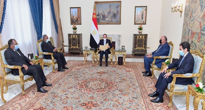 بالصور.. الرئيس السيسي يتلقى رسالة خطية من نظيره الكونغولي الرئيس الحالي للاتحاد الإفريقي