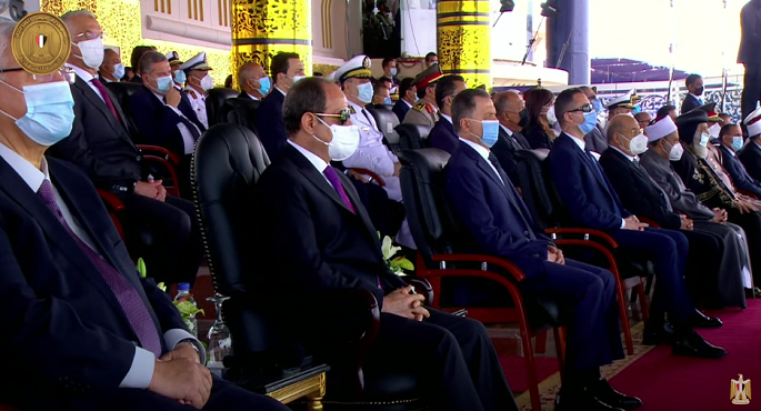 بالفيديو .. الرئيس السيسي يشهد حفل تخرج دفعة جديدة من طلبة كلية الشرطة