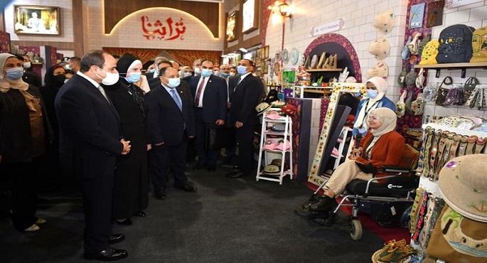 اليوم.. ختام معرض “تراثنا” ومنتجات “حياة كريمة” تخطف الأنظار
