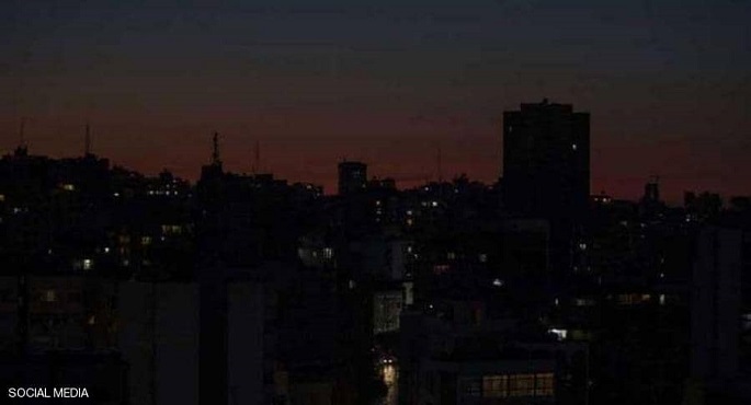 تدبير ٦ آلاف كيلو لتر وقود لإعادة تشغيل محطتي توليد الكهرباء واستعادة عمل الشبكة بلبنان