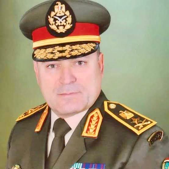 رئيس الأركان يشهد المرحلة الرئيسية لمشروع مراكز القيادة الخارجي بنطاق الجيش الثاني