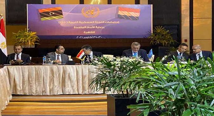 بالصور .. انطلاق اجتماع اللجنة العسكرية الليبية المشتركة 5 + 5 في القاهرة لبحث إخراج المقاتلين الأجانب