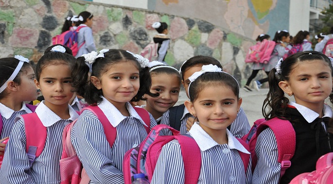 انتظام الدراسة بجميع المدارس فى بداية الفصل الدراسى الثانى