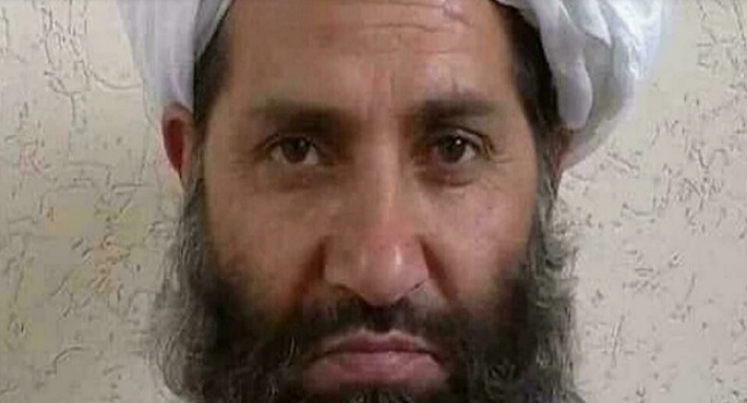 القائد الأعلى لطالبان الملا أخوند زادة يشارك في تجمع ديني في أول ظهور علني له