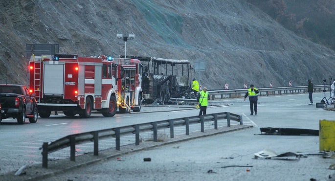 45 قتيلاً على الاقل في حادث حافلة مروع في بلغاريا