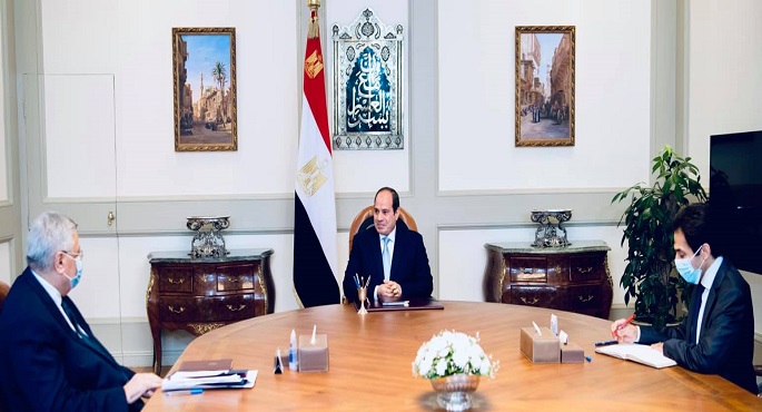 الرئيس السيسي يوجه بالتوسع في حملات التطعيم للمواطنين وتسهيل الإجراءات لتيسير حصولهم على اللقاحات