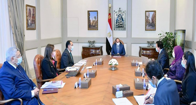 الرئيس السيسي يوجه بتدقيق كافة تفاصيل مشروع “تنمية الأسرة المصرية” لتتكامل مع سلسلة المبادرات الرئاسية المتعددة