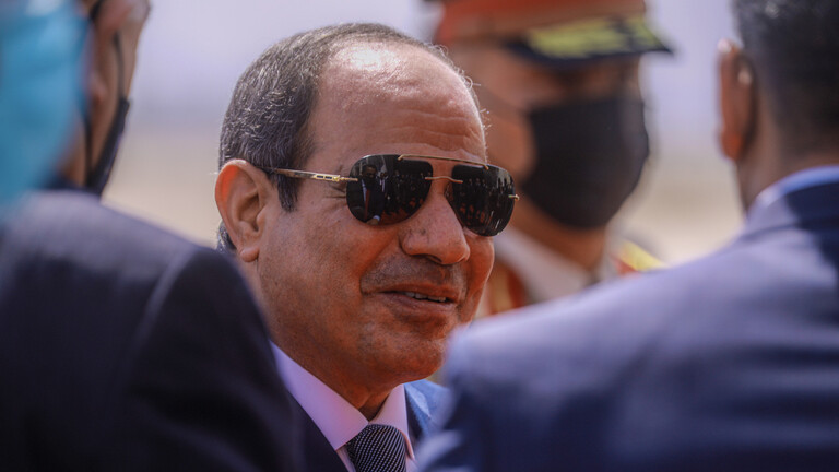 الرئيس السيسي يصل فرنسا للمشاركة في مؤتمر باريس الدولي حول ليبيا