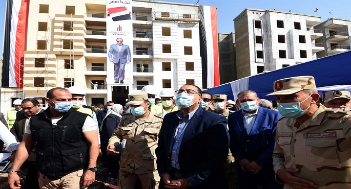 بالصور .. رئيس الوزراء : مشروع “سكن لكل المصريين” يستهدف توفير 25 ألف وحدة سكنية بالسويس