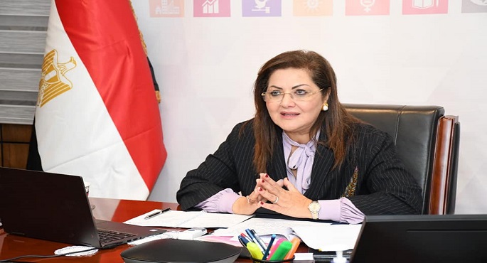بالصور .. وزيرة التخطيط تشارك بأعمال النسخة الرابعة من منتدى باريس للسلام ٢٠٢١ بفرنسا