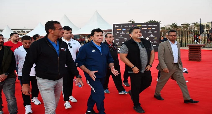 بالصور .. وزير الرياضة يطلق بطولة Iron Man الدولية في نسختها الأولي بمصر