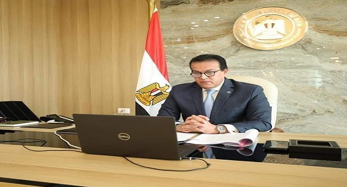 التعليم العالي: إسهام بارز لعلماء مصر في النشر الدولي لبحوث كورونا