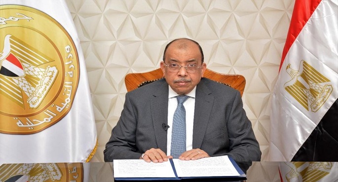 اللواء محمود شعراوى يتلقي تقريراً حول متابعة حالة الطقس في المحافظات والتعامل مع سوء الأحوال الجوية