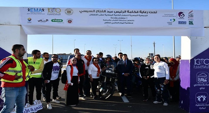 بالصور .. وزير الرياضة يطلق فعاليات ماراثون دراجات بمحور شينزو آبي
