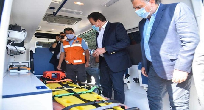 بالصور.. استعدادا لافتتاح “طريق الكباش”.. خالد عبد الغفار يتفقد الحجر الصحي ونقاط تمركز سيارات الإسعاف بمطار الأقصر