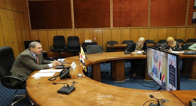 بالصور.. سعفان يبحث مع ممثلي البنك الدولي توفير الحماية الاجتماعية والصحية للعمالة غير المنتظمة