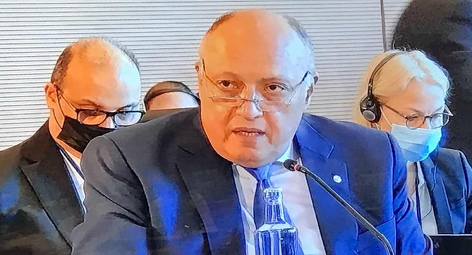 شكري يبحث مع نظيره الفرنسي هاتفيًا العلاقات الثنائية والتعاون في ملف تغير المناخ