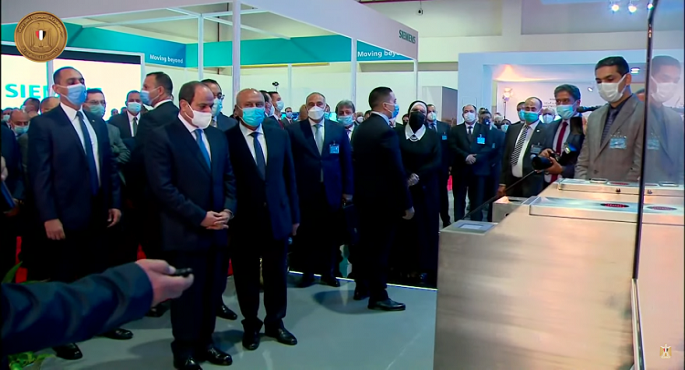 ​بالفيديو.. السيسي يفتتح معرض ومؤتمر النقل الذكي ويرحب بدعم الشراكة عالميا لتطوير قطاع النقل