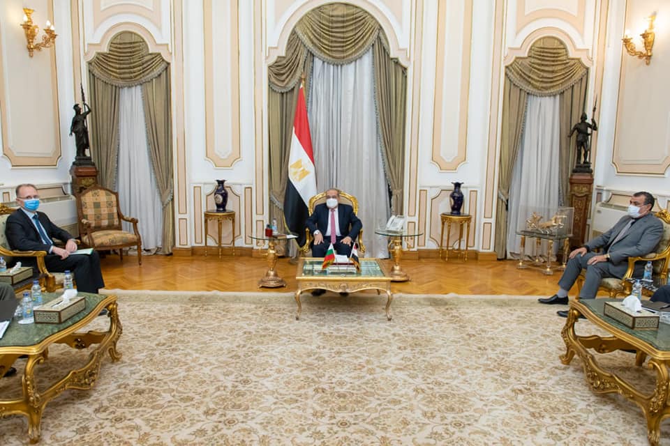 بالصور..وزير الدولة للإنتاج الحربي يناقش مع سفير بلغاريا سبل تعزيز التعاون المشترك