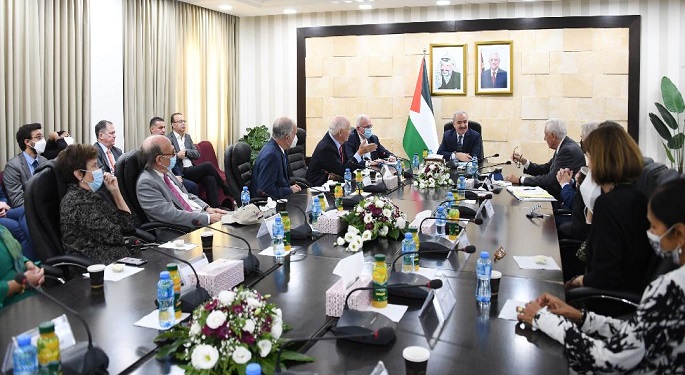 رئيس الوزراء الفلسطيني يدعو الكونجرس الأمريكي للاعتراف بدولة فلسطين