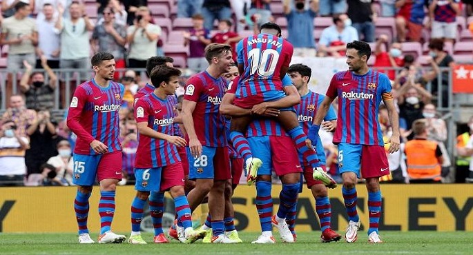 برشلونة يستضيف بنفيكا فى مواجهة حاسمة بدوري أبطال أوروبا