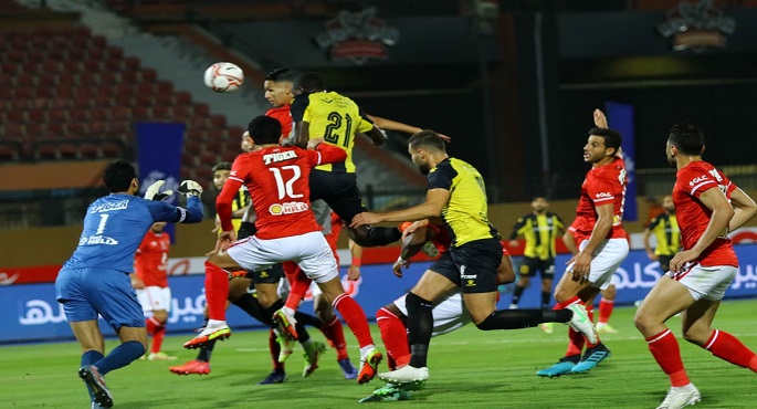 الأهلي يتصدر الدوري بالعلامة الكاملة بعد الفوز على المقاولون بهدف نظيف