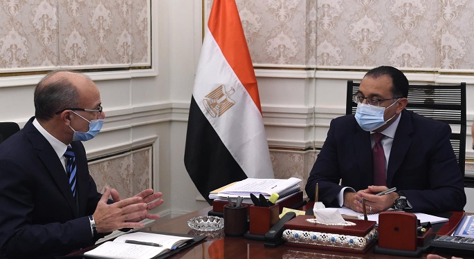 رئيس الوزراء: اهتمام رئاسي بمجمع الإصدارات المؤمنة لإسهامه بتعزيز التحول الرقمي والشمول المالي