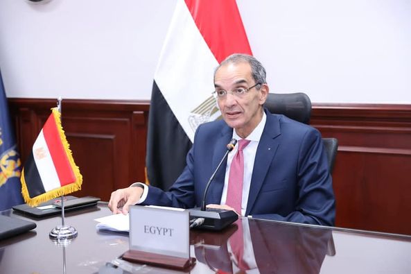 طلعت: إعداد كوادر مؤهلة يسهم في المنافسة بقوة في السوقين المحلية والعالمية لقطاع تكنولوجيا المعلومات
