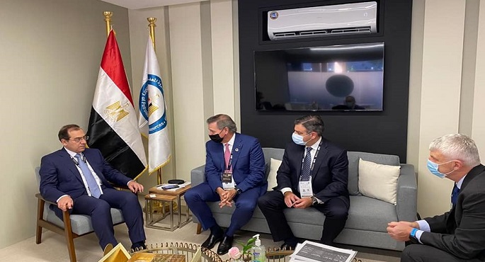 بالصور.. وزير البترول يعقد سلسلة لقاءات مع قيادات منظمات الطاقة الدولية